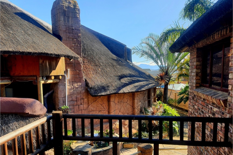 3 Bedroom Property for Sale in Menkenkop Western Cape